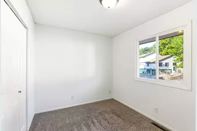 2700 Shenandoah Lane N, Plymouth, MN 55447 - Photo 17