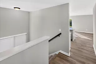 25860 Emerson Ct, Wyoming, MN 55092 - Photo 5