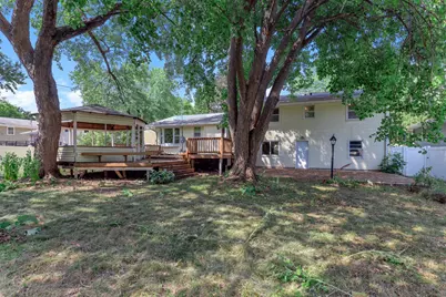 1866 Shryer Avenue W, Roseville, MN 55113 - Photo 29