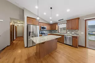 2401 Foxtail Ln, Faribault, MN 55021 - Photo 21