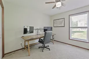 2321 Woodcrest Dr, Woodbury, MN 55129 - Photo 7