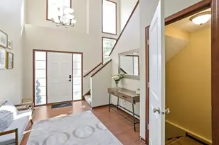 2321 Woodcrest Dr, Woodbury, MN 55129 - Photo 3