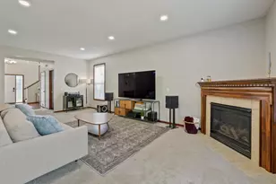 2321 Woodcrest Dr, Woodbury, MN 55129 - Photo 5