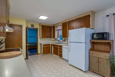 525 Harper Street, Mankato, MN 56001 - Photo 9