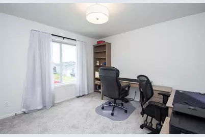 4871 Hampton Circle S, Moorhead, MN 56560 - Photo 17