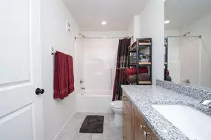 4871 Hampton Cir S, Moorhead, MN 56560 - Photo 15