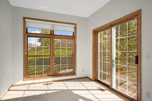 16270 Crystal Hills Dr, Lakeville, MN 55044 - Photo 15