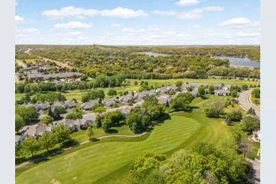 16270 Crystal Hills Drive, Lakeville, MN 55044 - Photo 3