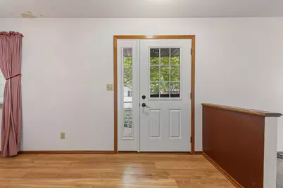 556 Karmil Place, Gaylord, MN 55334 - Photo 5