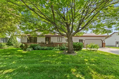 556 Karmil Place, Gaylord, MN 55334 - Photo 3