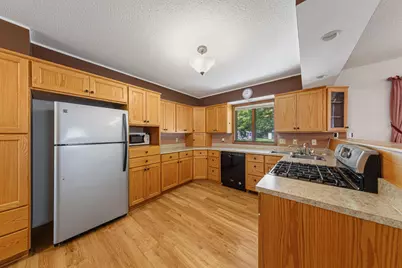 556 Karmil Place, Gaylord, MN 55334 - Photo 15