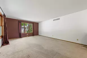 556 Kar-Mil Pl, Gaylord, MN 55334 - Photo 7