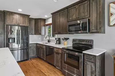 833 Oriole Drive, Apple Valley, MN 55124 - Photo 13