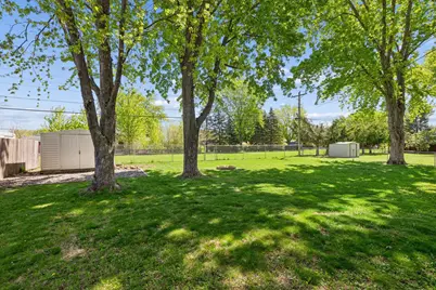 833 Oriole Drive, Apple Valley, MN 55124 - Photo 41