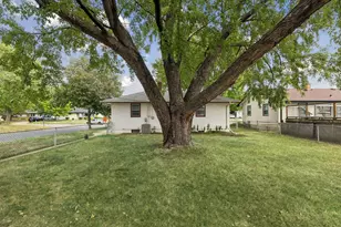 157 Poplar St W, South Saint Paul, MN 55075 - Photo 35