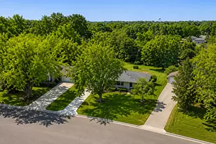 7925 Penn Ave N, Brooklyn Park, MN 55444 - Photo 3