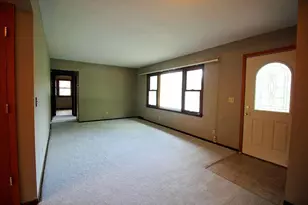 7925 Penn Ave N, Brooklyn Park, MN 55444 - Photo 17