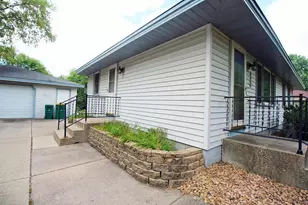 7925 Penn Ave N, Brooklyn Park, MN 55444 - Photo 35