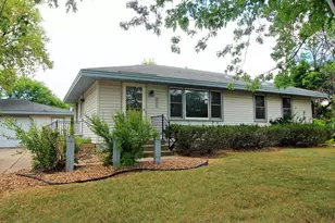 7925 Penn Ave N, Brooklyn Park, MN 55444 - Photo 33