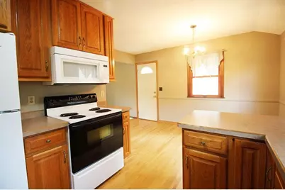 7925 Penn Avenue N, Brooklyn Park, MN 55444 - Photo 11