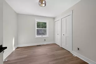 10489 Barnes Way, Inver Grove Heights, MN 55077 - Photo 13