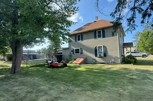 421 Geary Ave NE, Bagley, MN 56621 - Photo 37