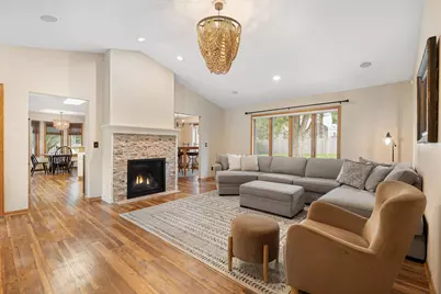 659 Crestview Lane, Owatonna, MN 55060 - Photo 5