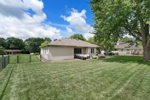 659 Crestview Ln, Owatonna, MN 55060 - Photo 53