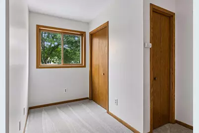 1405 Granada Trail N, Oakdale, MN 55128 - Photo 17