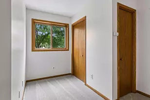 1405 Granada Tr N, Oakdale, MN 55128 - Photo 17