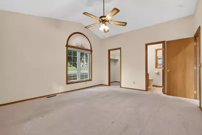 2801 Riverwood Lane NW, Rochester, MN 55901 - Photo 15