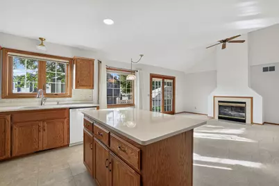 2801 Riverwood Lane NW, Rochester, MN 55901 - Photo 5