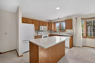 2801 Riverwood Ln NW, Rochester, MN 55901 - Photo 13