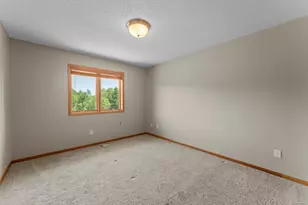 40617 Lowden Ave, North Branch, MN 55056 - Photo 77