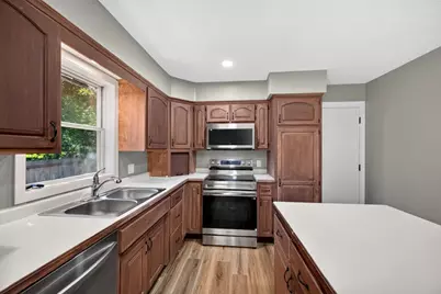 610 Jefferson Avenue SW, Eyota, MN 55934 - Photo 7