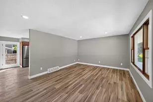 610 Jefferson Ave SW, Eyota, MN 55934 - Photo 17