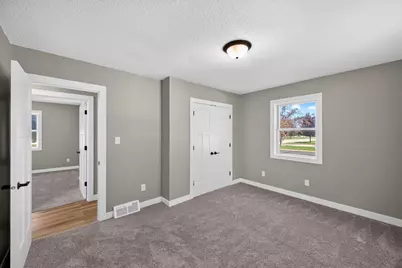 610 Jefferson Avenue SW, Eyota, MN 55934 - Photo 3