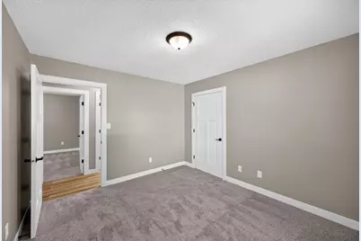 610 Jefferson Avenue SW, Eyota, MN 55934 - Photo 5
