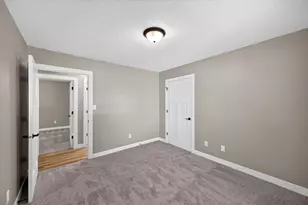 610 Jefferson Ave SW, Eyota, MN 55934 - Photo 5