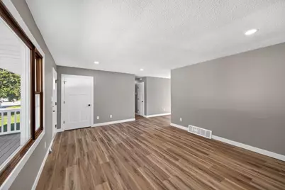 610 Jefferson Avenue SW, Eyota, MN 55934 - Photo 15