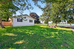 610 Jefferson Ave SW, Eyota, MN 55934 - Photo 23