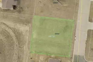 1902 Country View Dr, Saint Charles, MN 55972 - Photo 1