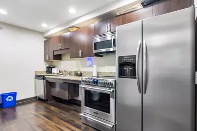 317 Groveland Avenue #714, Minneapolis, MN 55403 - Photo 33