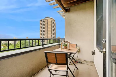 317 Groveland Avenue #714, Minneapolis, MN 55403 - Photo 23