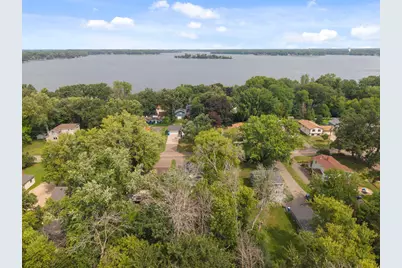 1974 Stillwater Street, White Bear Lake, MN 55110 - Photo 39