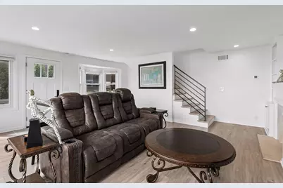 55 W Point Avenue, Tonka Bay, MN 55331 - Photo 11