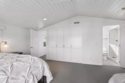 55 W Point Avenue, Tonka Bay, MN 55331 - Photo 21