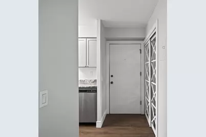 810 6th Street S #1, Hopkins, MN 55343 - Photo 9