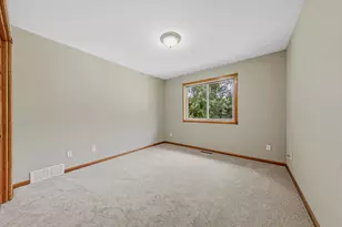 1160 Greenleaf Rd, Owatonna, MN 55060 - Photo 17