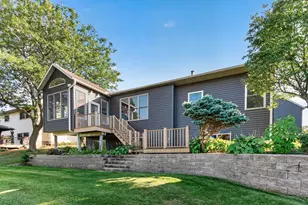 3569 Gershwin Ave N, Oakdale, MN 55128 - Photo 29